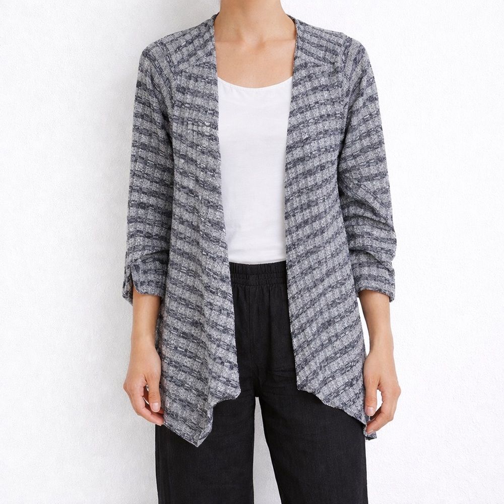 Maurices Black and White Textured Cardigan